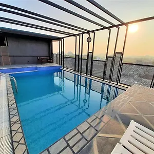 Suvin Residency With Rooftop Swimming Pool 3*, Udaipur India